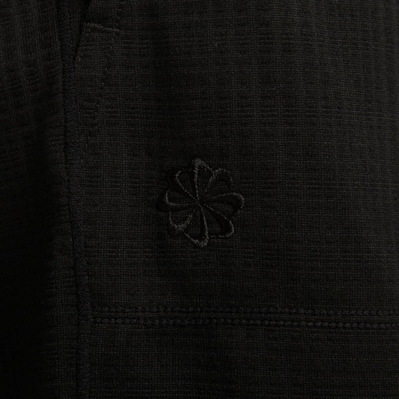 Nike Men's YOGA Dri-FIT 5" Unlined Shorts - Picture 4 of 9